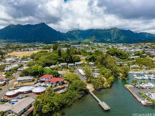 45-180 Mahalani Pl APT 3, Kaneohe, HI 96744