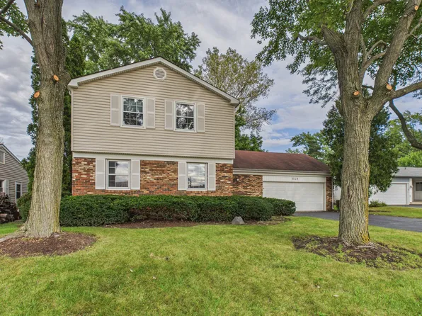 848 Clohesey Dr, Buffalo Grove, IL 60089