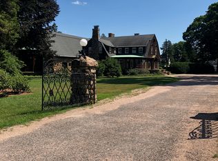 265 Pine Orchard Rd, Branford, CT 06405