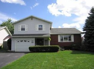 21 Ballina St, Troy, NY 12180