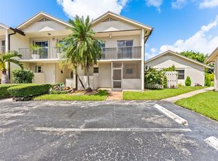 2226 Nova Village Dr, Fort Lauderdale, FL 33317