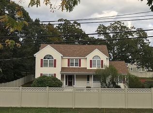 19 Summer St, Danvers, MA 01923