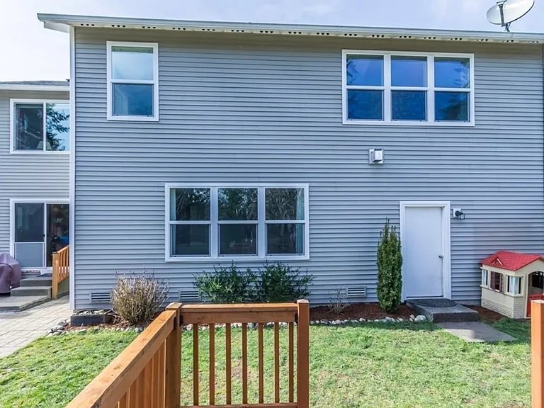 1456 Packwood Ave — Photo 38