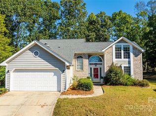 3236 Rheinwood Ct, Matthews, NC 28105