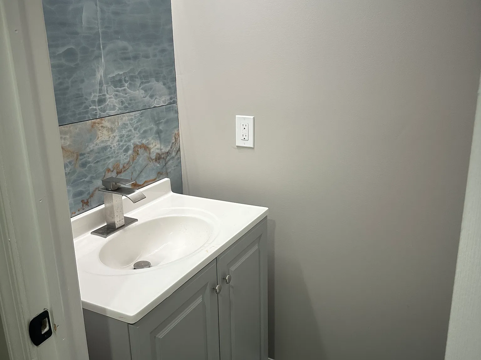 3 bed, 2.5 bath, 1500 sqft, $2,500 — Photo 4
