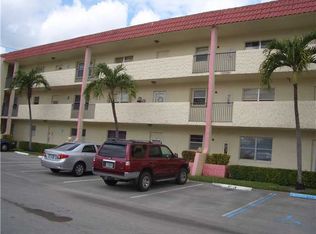271 S Hollybrook Dr #51-306, Pembroke Pines, FL 33025