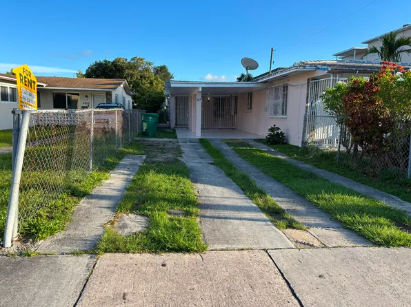 3678 SW 3rd St, Miami, FL 33135