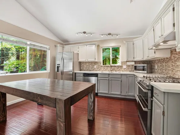 14920 Willow Road, Guerneville, CA 95446
