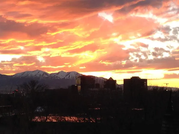 838 E South Temple St #403, Salt Lake City, UT 84102