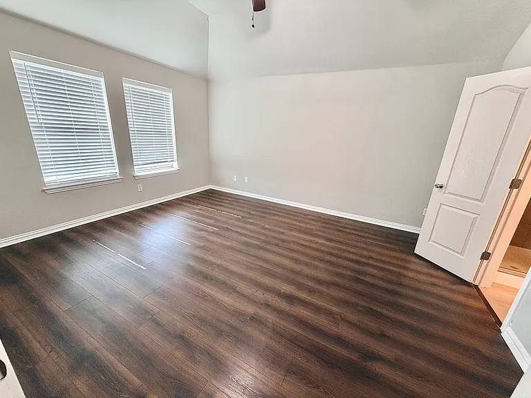 980 Bridle Bit Dr — Photo 17