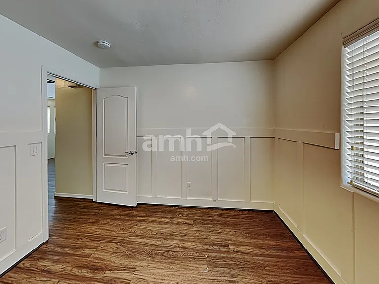 9817 E Escondido Ave — Photo 13