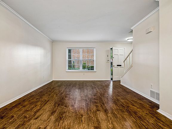 5th image of 533 Peabody Sq #533
