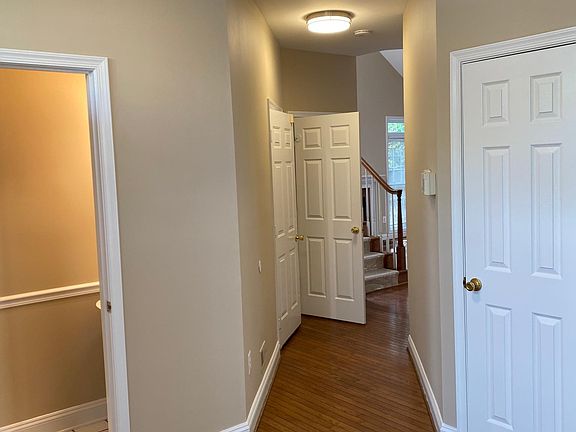 POWDER RM, MAIN HALLWAY, COAT CLOSET