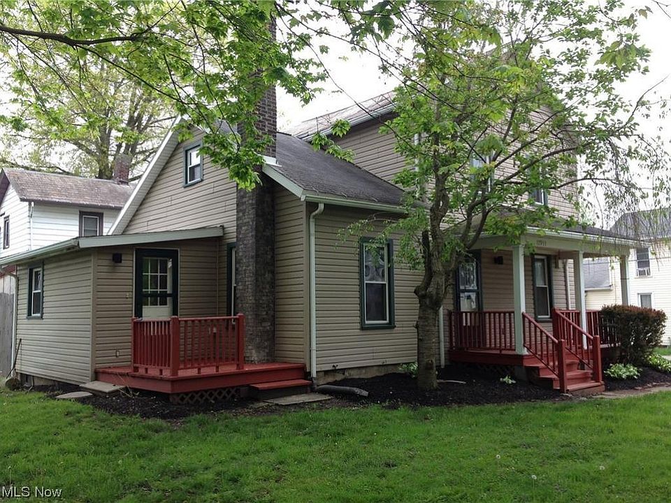 1st image of 17933 3rd St