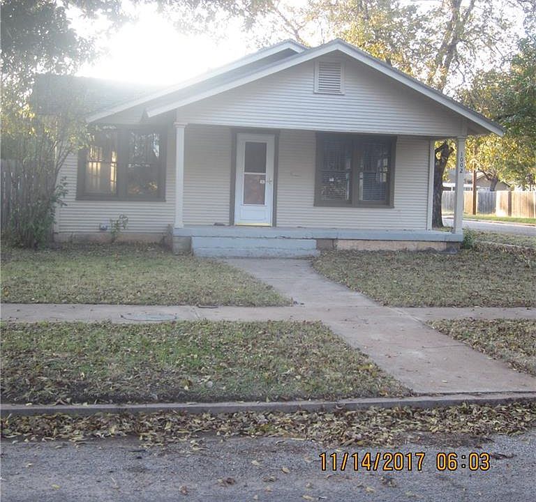 1st image of 1002 Vine St