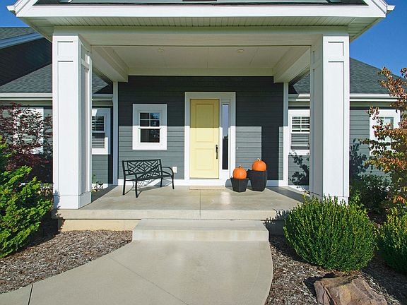 3rd image of 6271 Vickery Hill Ct SE #10