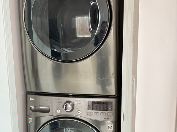 (undisclosed Address)