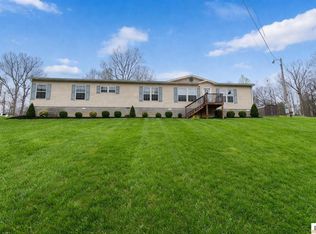 222 Jaggers Rd, Mammoth Cave, KY 42259