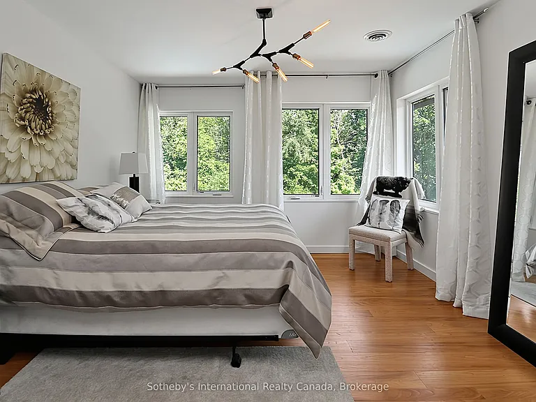 4 Holly Ct — Photo 30