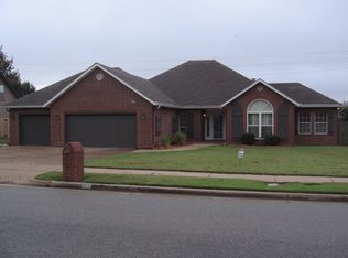 2413 S 15th St E, Broken Arrow, OK 74012