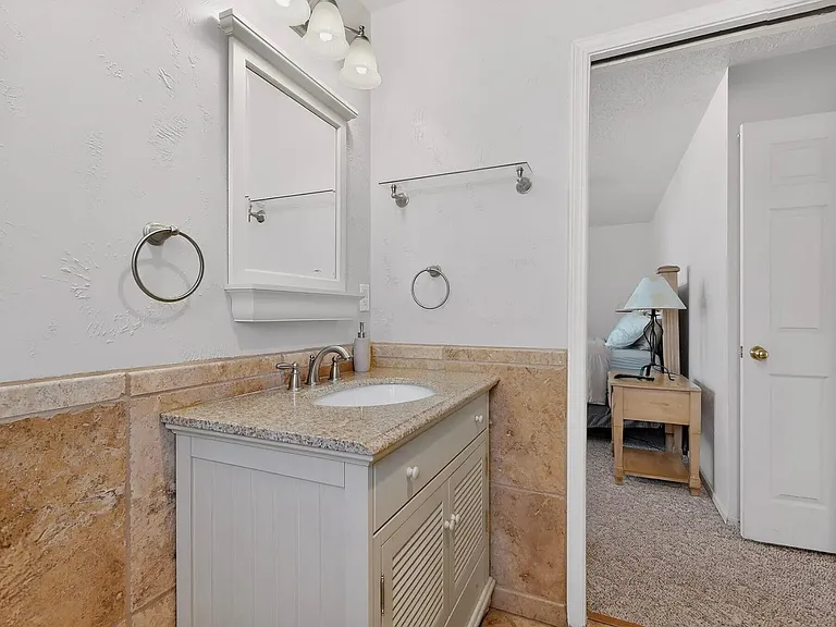 Master Bath 2