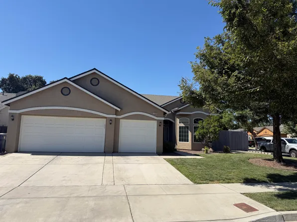 2289 Kaiser Creek Avenue E, Tulare, CA 93274