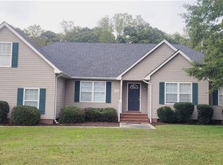 202 Princess Arch, Suffolk, VA 23435
