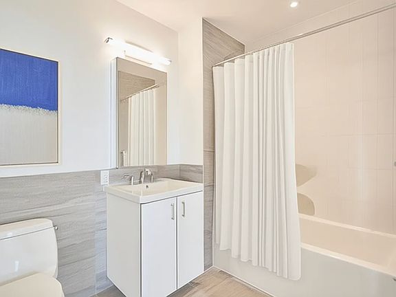 5th image of 147-40 Archer Ave #407