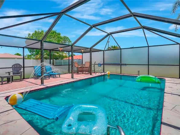 2216 SE 8th TER, CAPE CORAL, FL 33990
