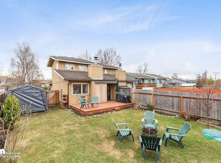 8421 Ragged Top Cir, Anchorage, AK 99504