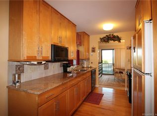 404 Pilgrim Hbr UNIT 404, Wallingford, CT 06492