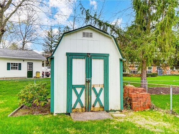 984 E Rahn Rd, Dayton, OH 45429