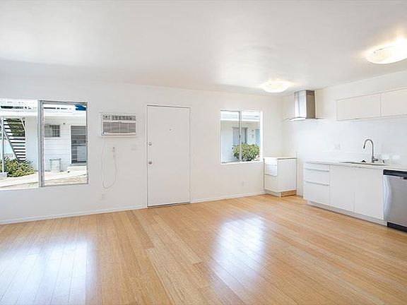 5th image of 249 S Avenue 55