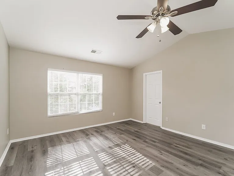 3804 Larkhaven Village Dr — Photo 10
