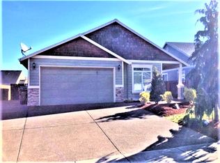 841 Meadow Dr, Molalla, OR