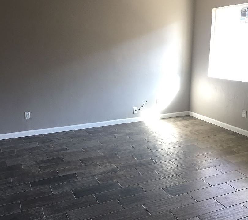 2nd image of 3119 Howard Ave APT E