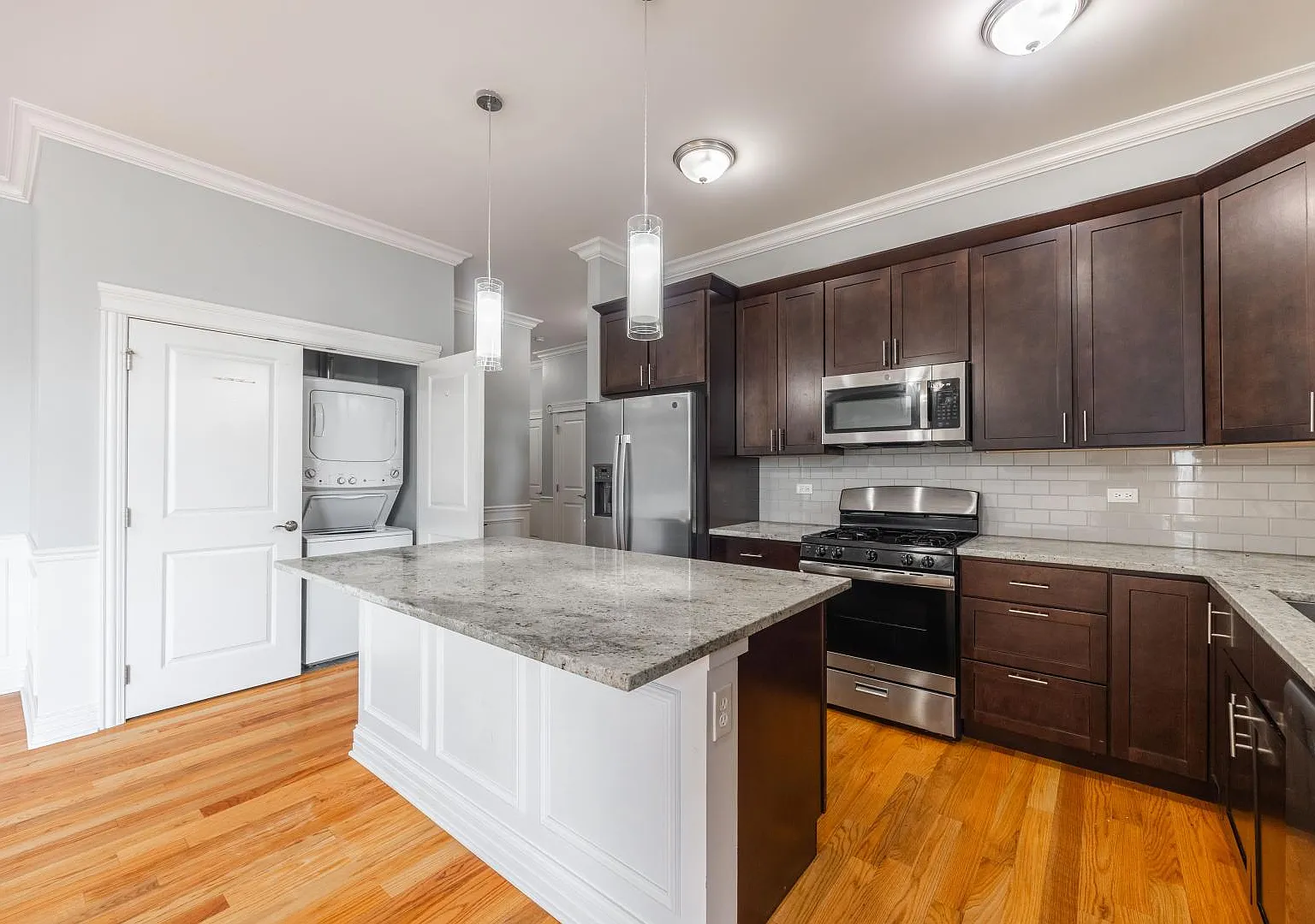 520 North Western Avenue #2D — Photo 2