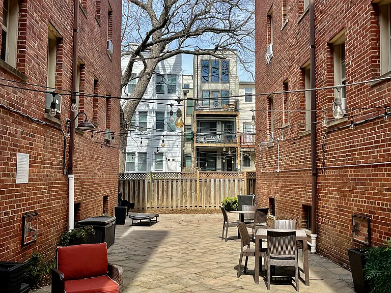 1441 Euclid St NW #304 — Photo 15