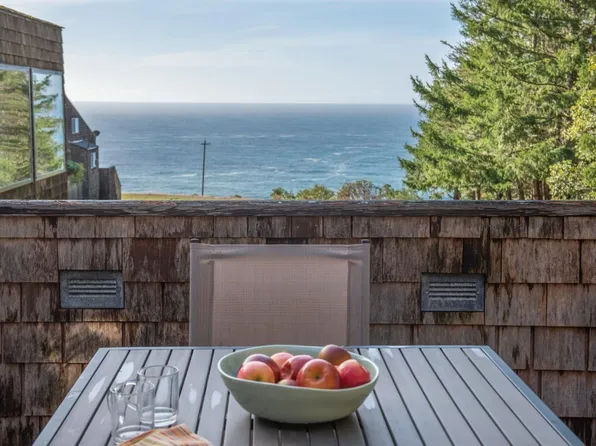 354 Madrone Meadow, The Sea Ranch, CA 95497