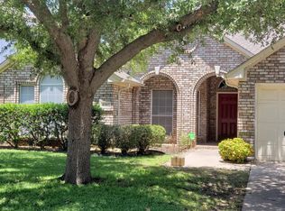 4307 Vine Ridge Ct, Arlington, TX 76017
