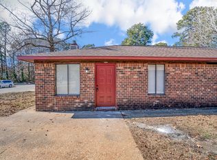 3562 Bancroft Dr, Virginia Beach, VA 23452