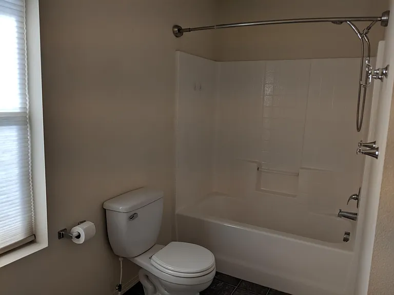 16168 Greenfield Way — Photo 9