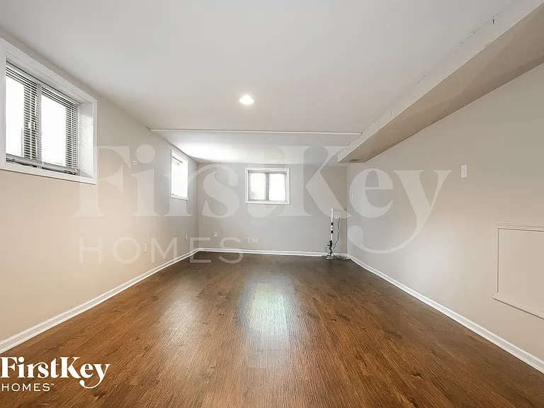 529 Apache Ave — Photo 5