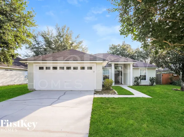 1220 Maclaren St, Saint Augustine, FL 32092