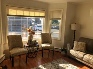 10 Chipman Ave APT 2, Melrose, MA 02176