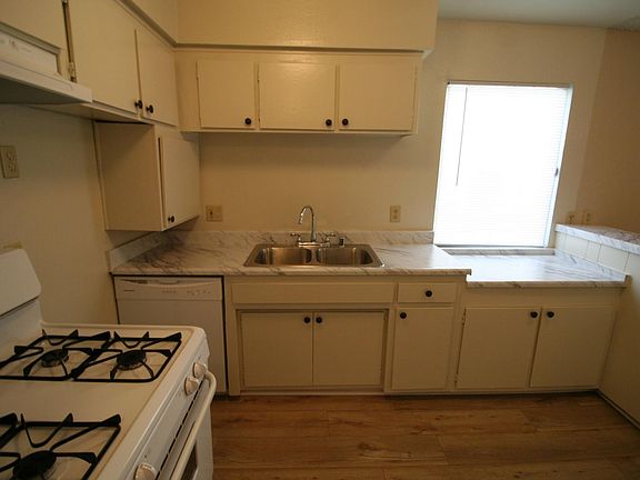 4th image of 11607 Acama St APT 7