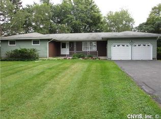 3920 Howlett Hill Rd, Syracuse, NY 13215