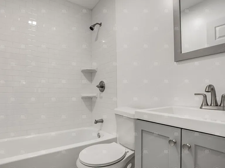 6627 Brooklyn Ave — Photo 17