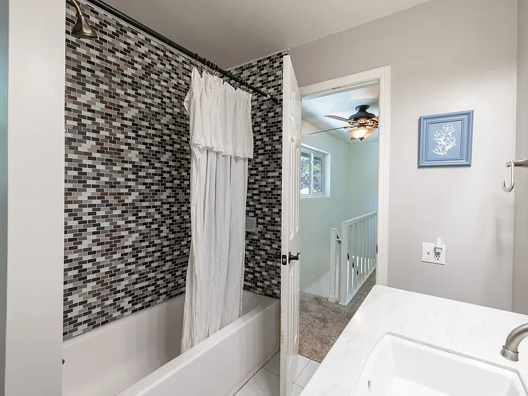 3632 Ravenwood Ln — Photo 24