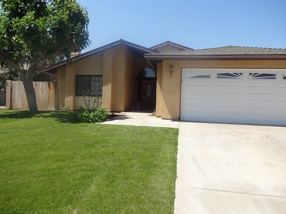 3601 Huachuca Way photo 1